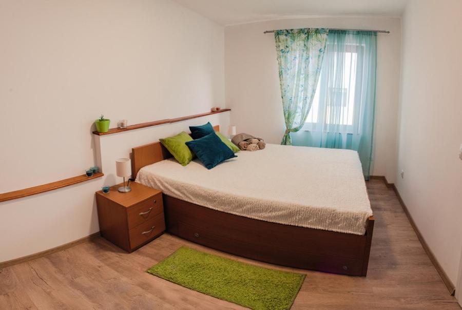 Apartmani Jovcic Leskovac  Eksteriør billede